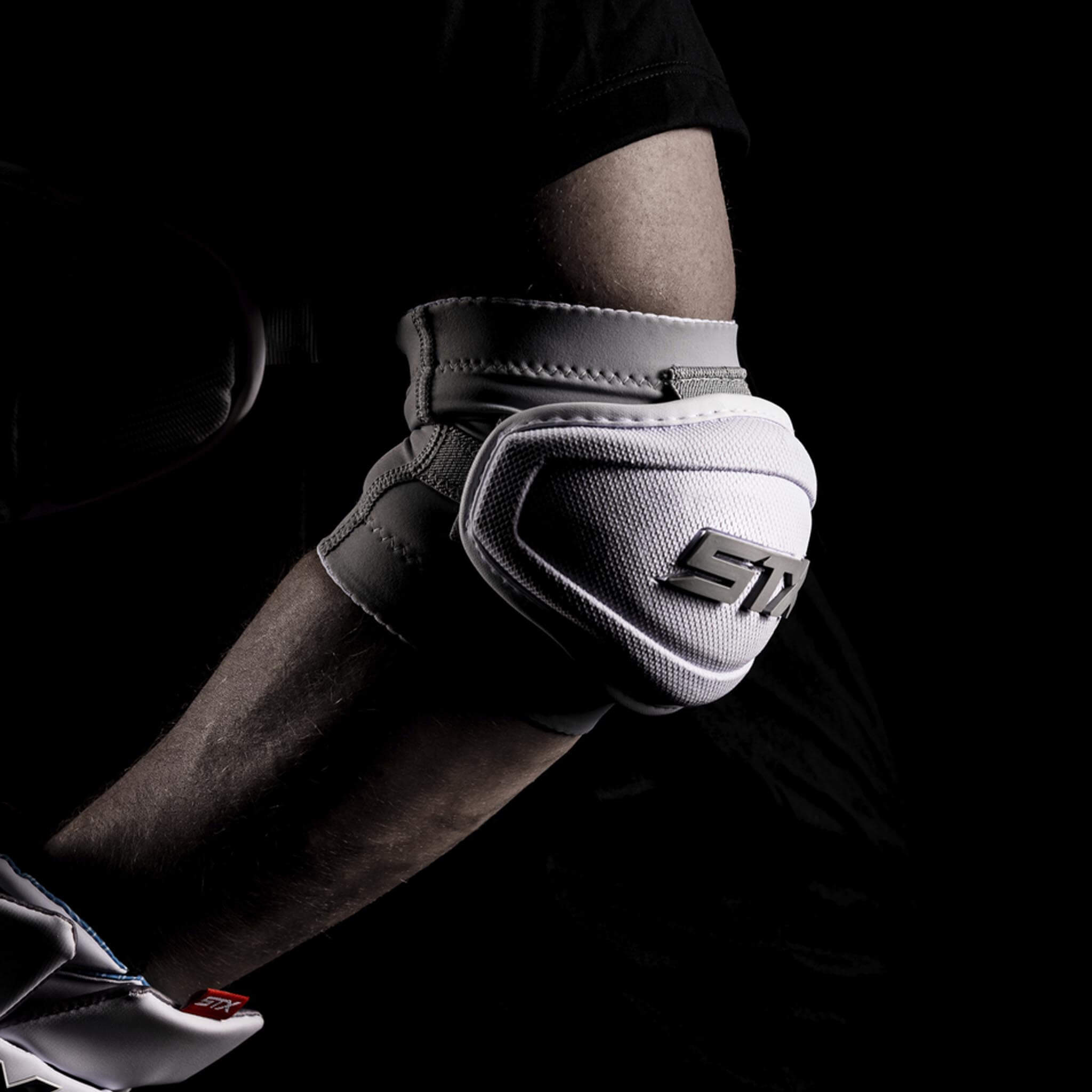 STX Stallion 1K Lacrosse Elbow Pads | Top String Lacrosse